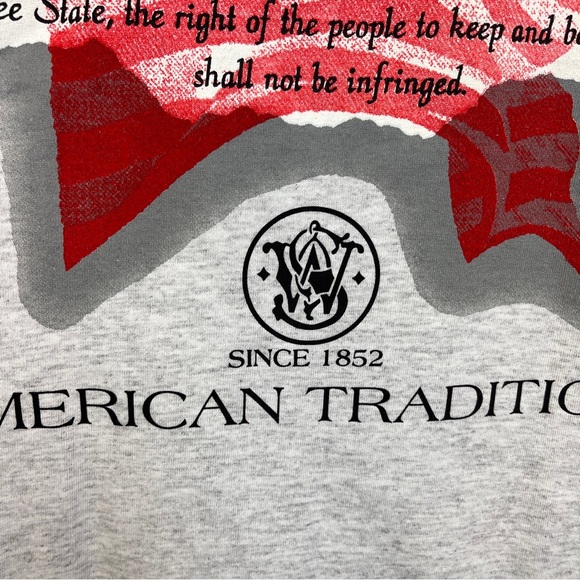 Vintage Smith & Wesson American Tradition TShirt Sz XL 2nd Amendment Guns - Picture 2 of 9